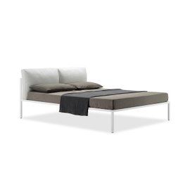 Nyx double bed